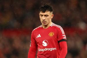 记者：利桑德罗对阵埃弗顿有望回归曼联大名单